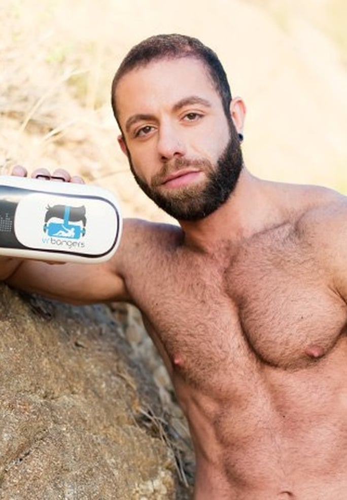 Eddy Ceetee VR